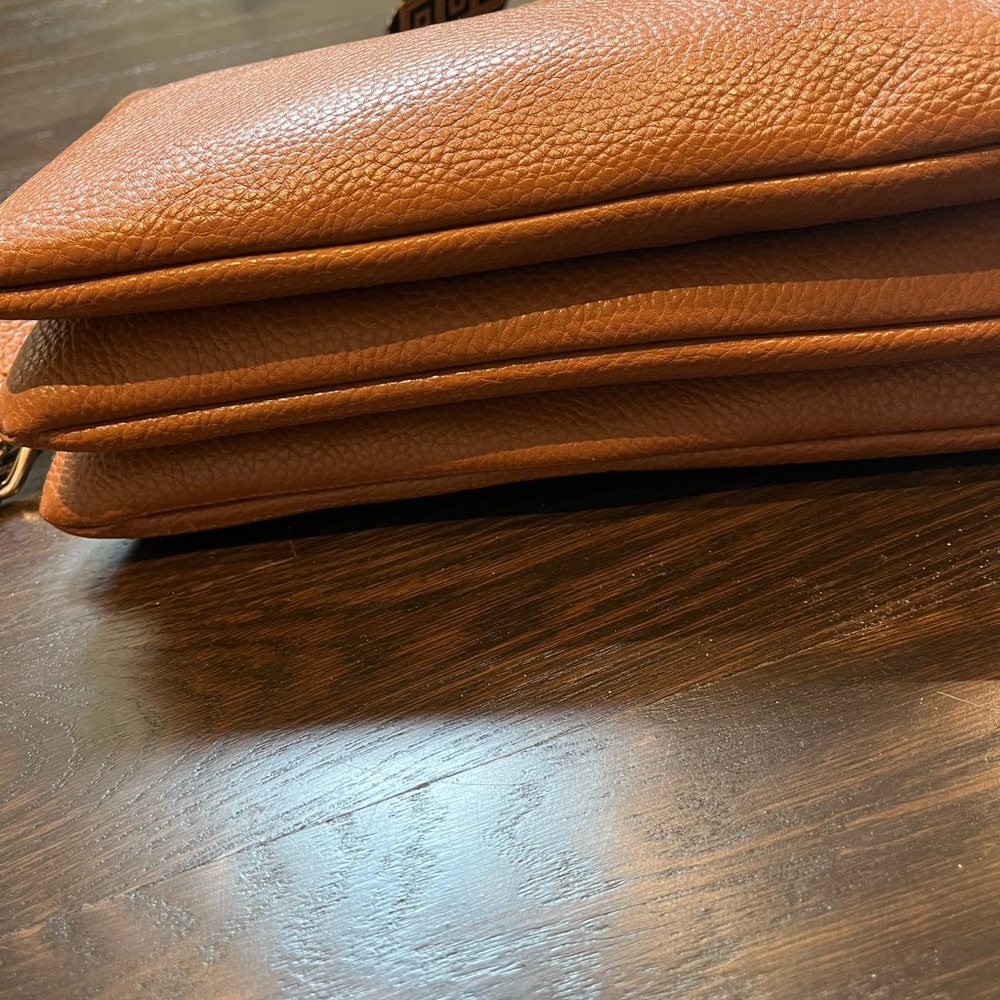 Brand new purse from Italy . - Picture 5 of 7